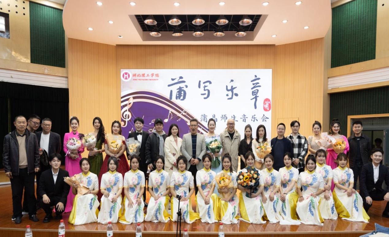 0f3a7bd79j1282b34e9b97851b854e63